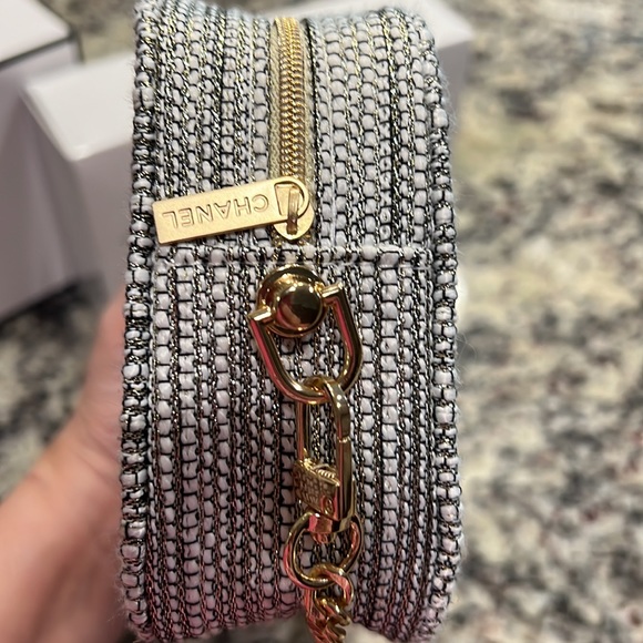 CHANEL Bags Chanel Holiday 222 Cosmetic Bag In Silver Tweed Made
